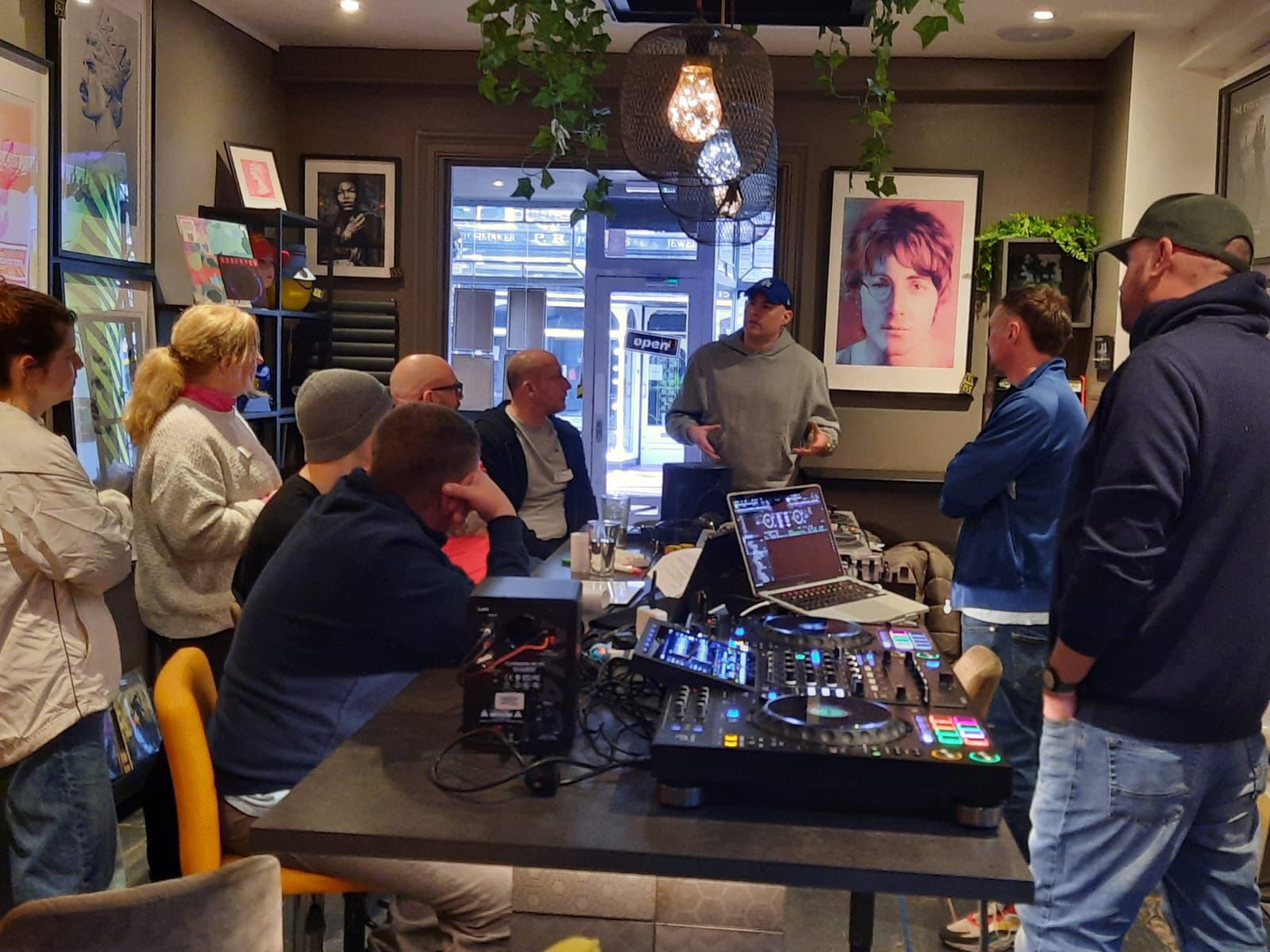 Group DJ course session at Proper Sound